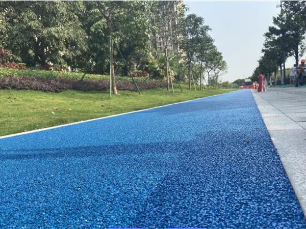 临海透水沥青道路改造